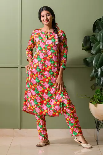 Green printed kurta set