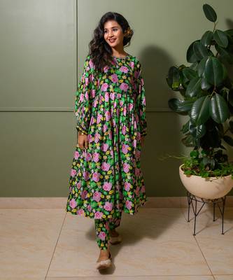 Black chanderi print florence crew neck kurta pant set 2