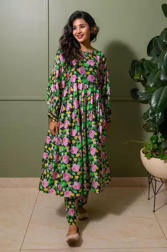 Black chanderi print florence crew neck kurta pant set