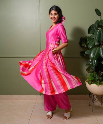 Pink chanderi print striped folk art choli neck anarkali set 3