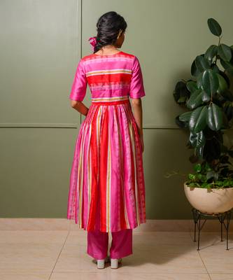 Pink chanderi print striped folk art choli neck anarkali set 5