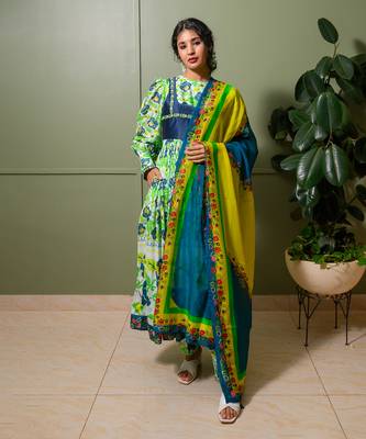 Green chanderi print mosaic rosa crew neck kurta pant set 1