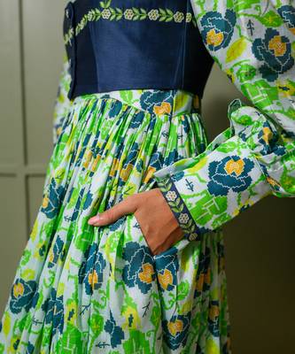 Green chanderi print mosaic rosa crew neck kurta pant set 5