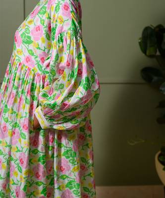 White chanderi print blossom art crew neck gathered midi dress 2