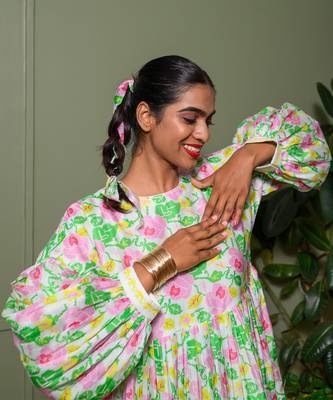 White chanderi print blossom art crew neck gathered midi dress 3
