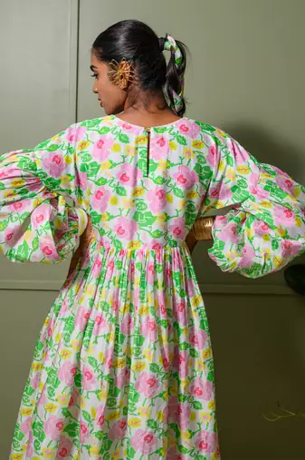 White chanderi print blossom art crew neck gathered midi dress