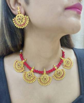 Evaanya Red Necklace Set 1
