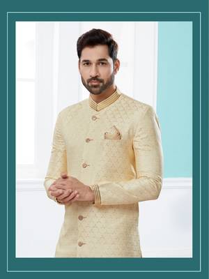 Banarasi Gold Sherwani set with Zari Embroidery 2