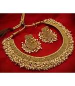 Antique gold plated temple choker necklace set with pearls – traditional indian bridal jewelry