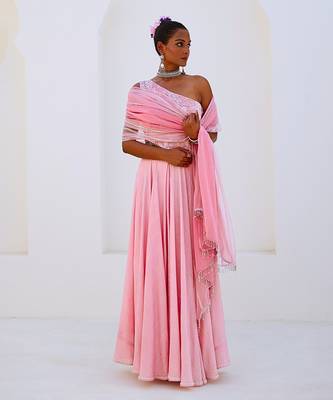 Soft Pink Embroidered Chanderi Lehenga Set with Organza Dupatta 2