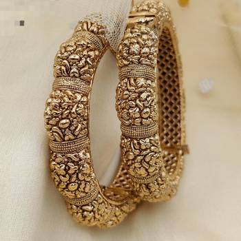 Appealing gold plated antique bangles 1