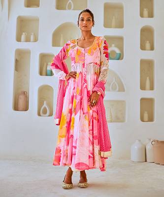 White & pink floral chiffon flared anarkali set with leheriya dupatta 1