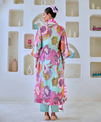 Aqua blue floral embellished tissue kurta set with leheriya dupatta 5