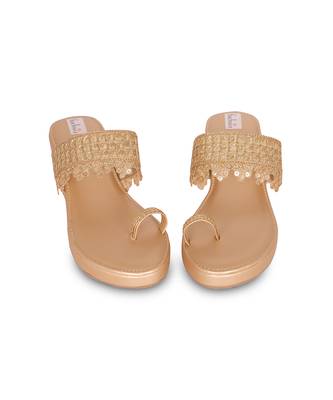 Gold printed  silkkolhapuri sandal 5