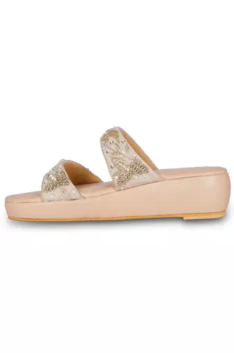 Gold embroidery pu leather sandle