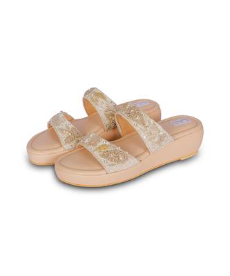 Gold embroidery pu leather sandle 4
