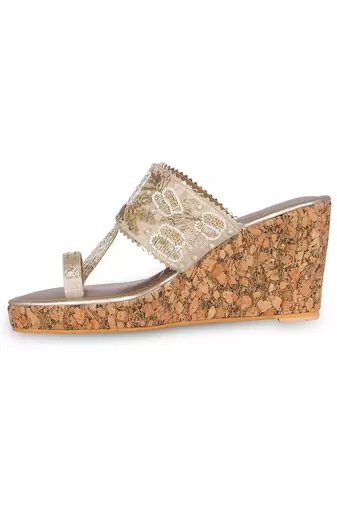 Brown embroidery  pu leather kolhapuri sandal