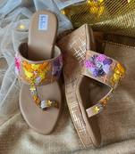Brown embroidery  pu leather sandal