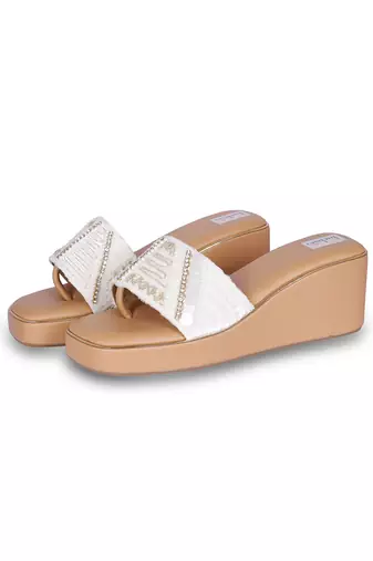 Brown embroidery  pu leather sandle