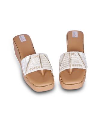 Brown embroidery  pu leather sandle 5