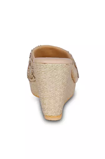 Gold embroidery pu leather sandle