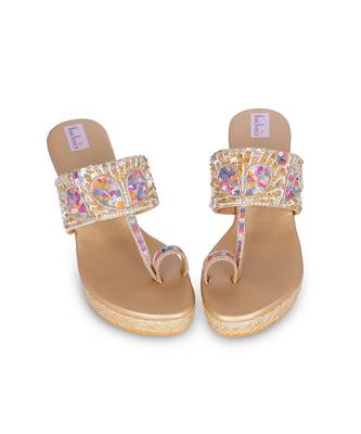 Multicolour embroidery pu leather sandle 1