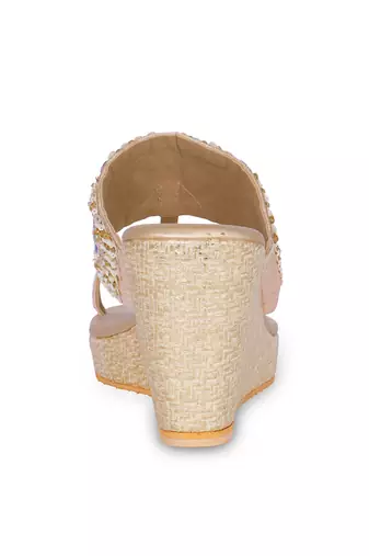 Multicolour embroidery pu leather sandle