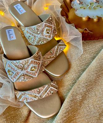 Gold embroidery pu leather block heel 1