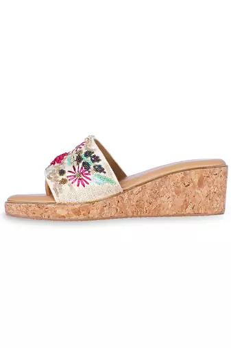 Multicolour  embroiderypu leather sandle