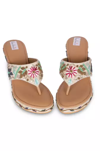 Multicolour embroidery pu leather sandle