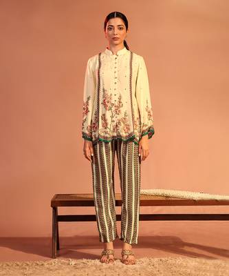 Cream tamaya embroidered kurta set 1