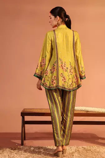 Yellow tamaya embroidered kurta set