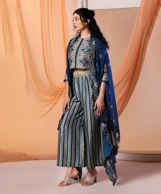 Navy blue earaya printed co-ord set with cape 2