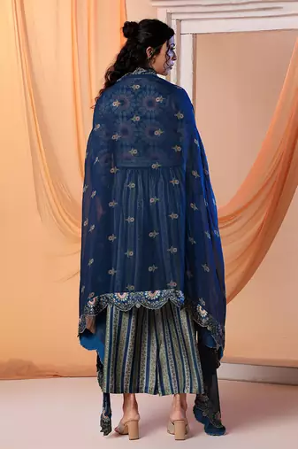 Navy blue earaya printed co-ord set with cape