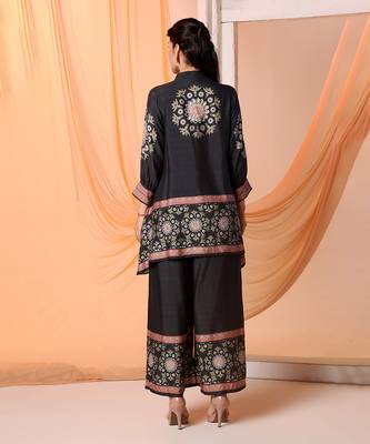 Black eraya embellished co-ord set with gathered sleeves 3