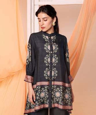 Black eraya embellished co-ord set with gathered sleeves 4