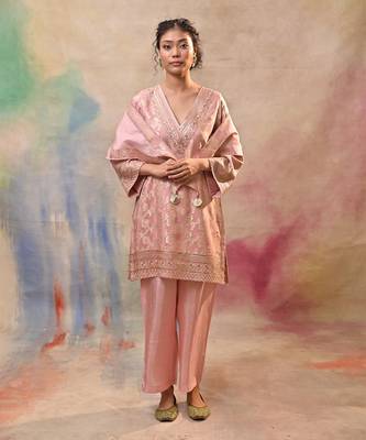 Blush pink brocade cord set 1