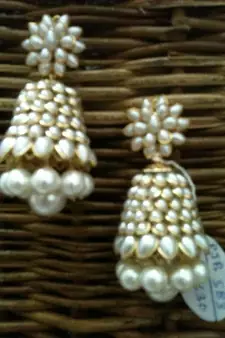 pearl jhumki