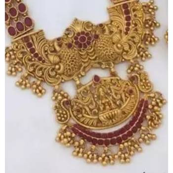 Exquisite Antique Gold Temple Jewellery Set with Rich Ruby Accents | Traditional South Indian Bridal Haaram and Jhumkas 2