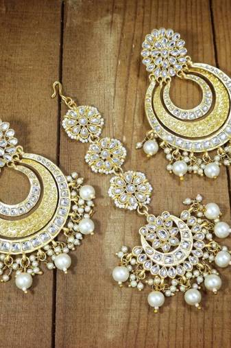 Elegant kundan pearl chandbali earring and tikka set traditional indian wedding jewelry collection