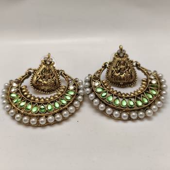 Ram Leela Pearl Earings with Light Green Stone 2