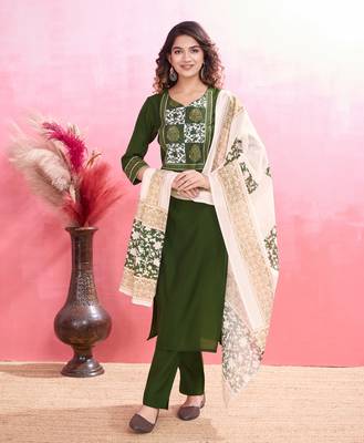  green blend viscose silk ethnic motifs straight kurta with pant & printed dupatta 1