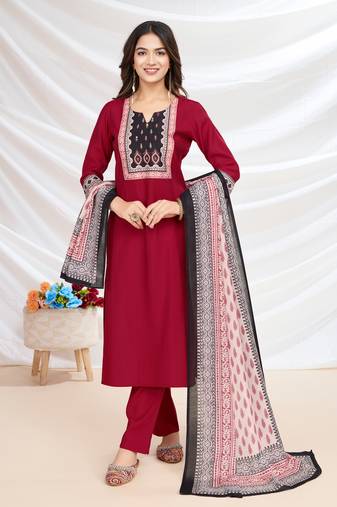  red blend viscose silk ethnic motifs straight kurta with pant & printed dupatta