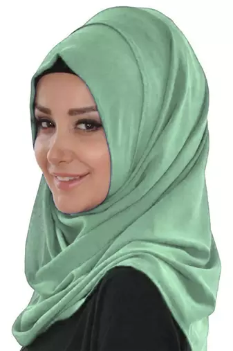 Light Green Moroccan Kaftan	With Sun-proof hijab