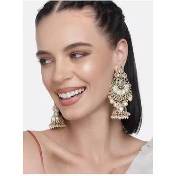 Elegant kundan jhumka earrings with pearl drops - traditional indian wedding jewelry 2