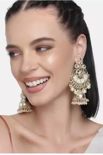 Elegant kundan jhumka earrings with pearl drops - traditional indian wedding jewelry