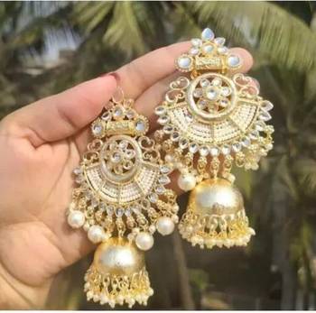 Elegant kundan jhumka earrings with pearl drops - traditional indian wedding jewelry 1