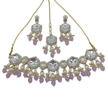 Elegant kundan-style purple and white necklace, earrings, and tikka set 2