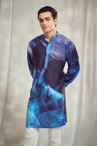 Blue crepe print kurta.