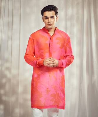Pink and red floral print kurta. 2